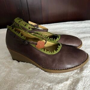 Camper Brown Leather Wedges with Flower Green Accents